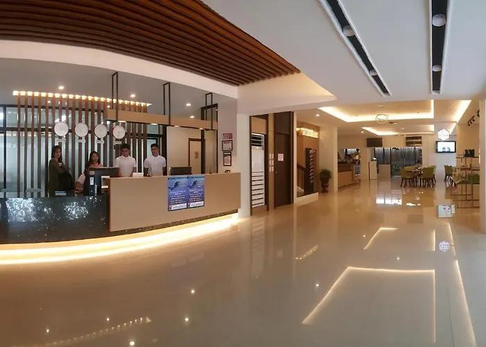 Oyo 627 88 Airport Lounge Hotel